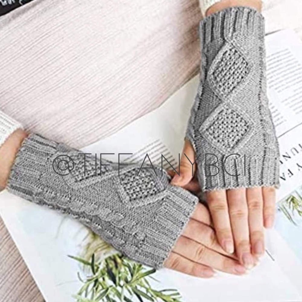 Crochet Fingerless Gloves Arm Warmers - Picture 2 of 5